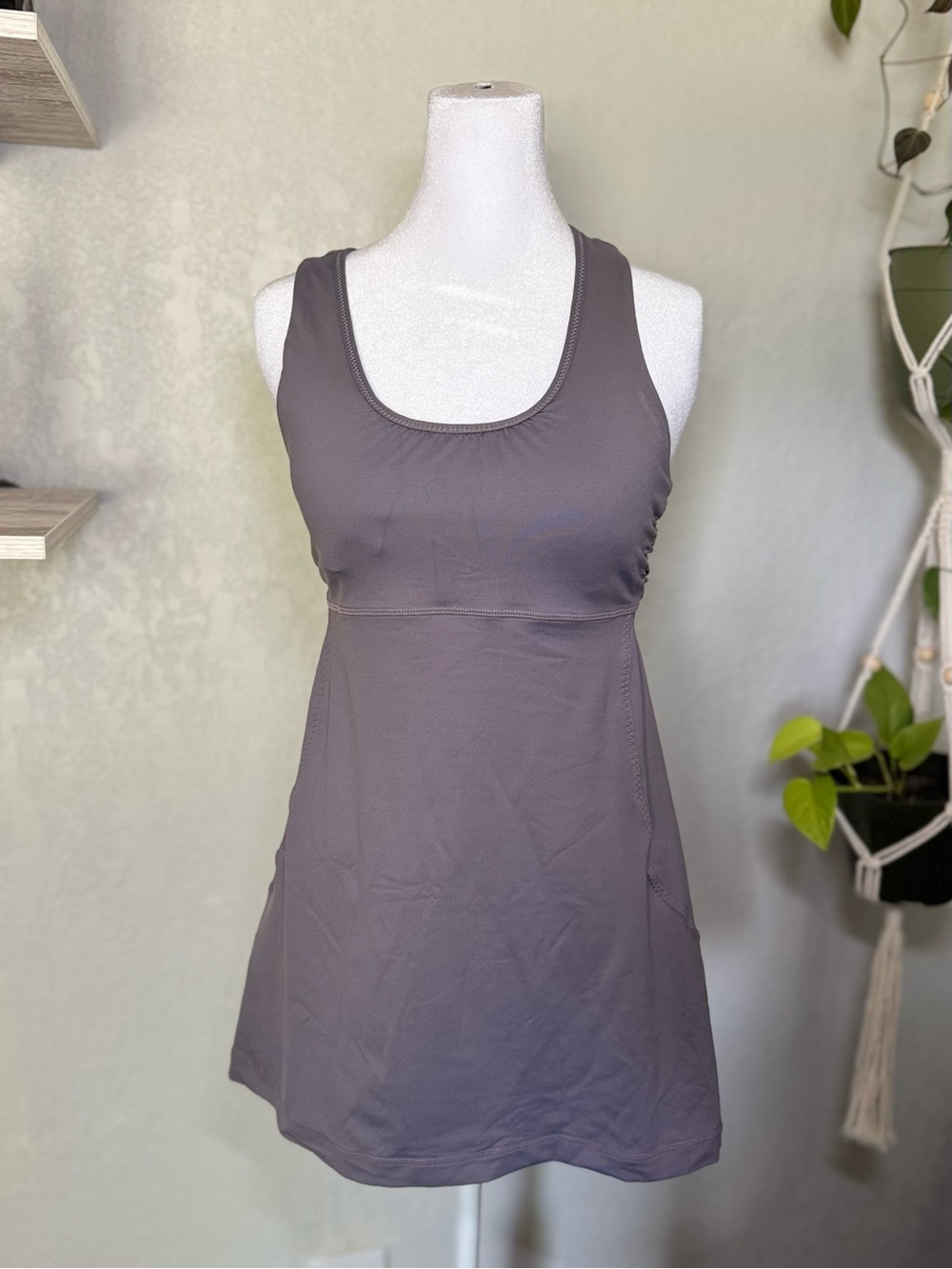 lululemon athletica gray sleeveless mini dress